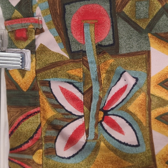 Men's Boho Tropical Shorts - Picture 3 of 9